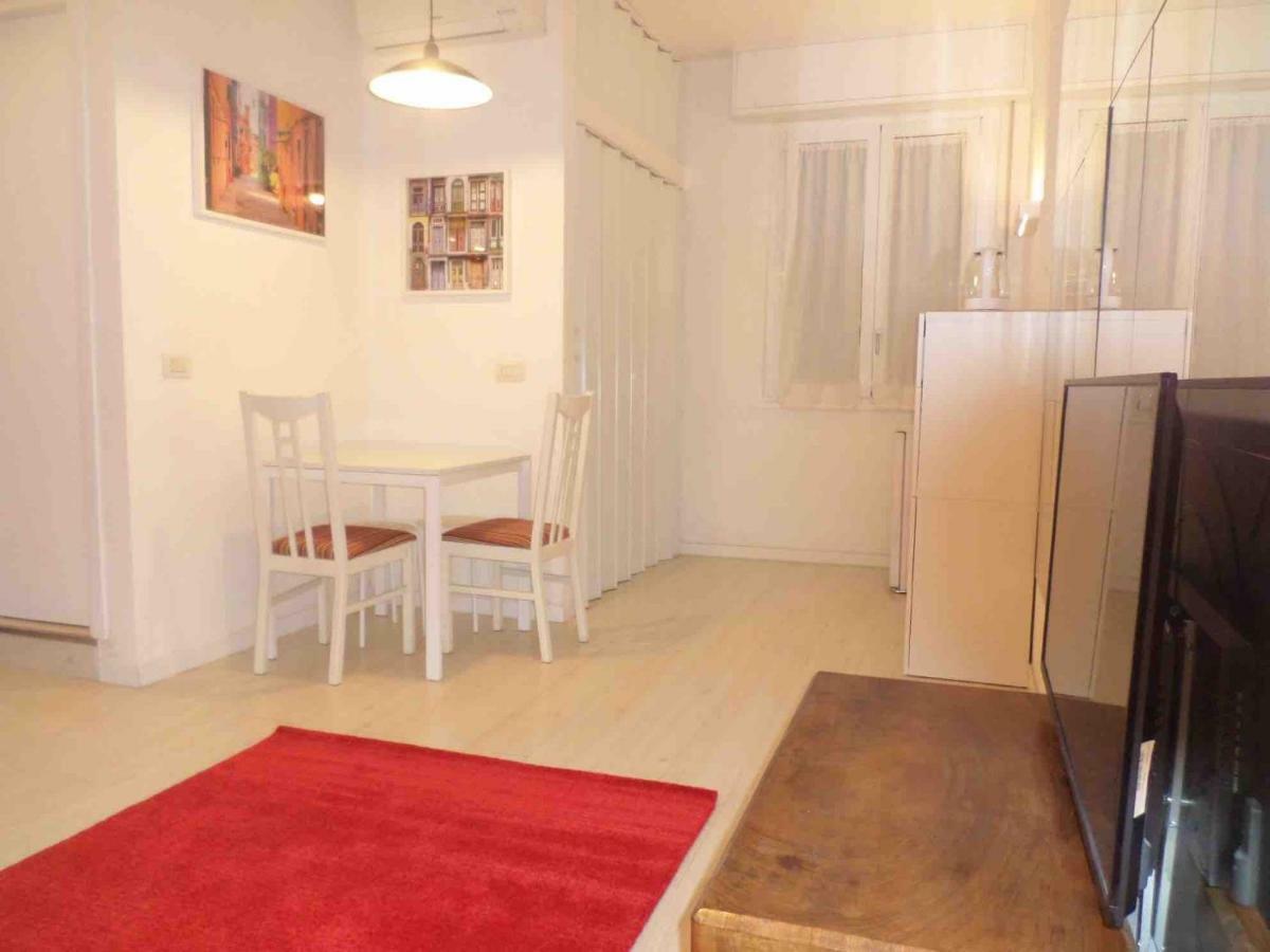 Lunigiana 15 Milano Apartman Kültér fotó
